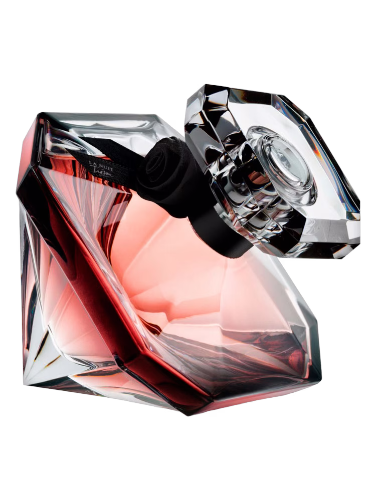 La Nuit Trésor Lancôme parfümden esinlenilmiştir