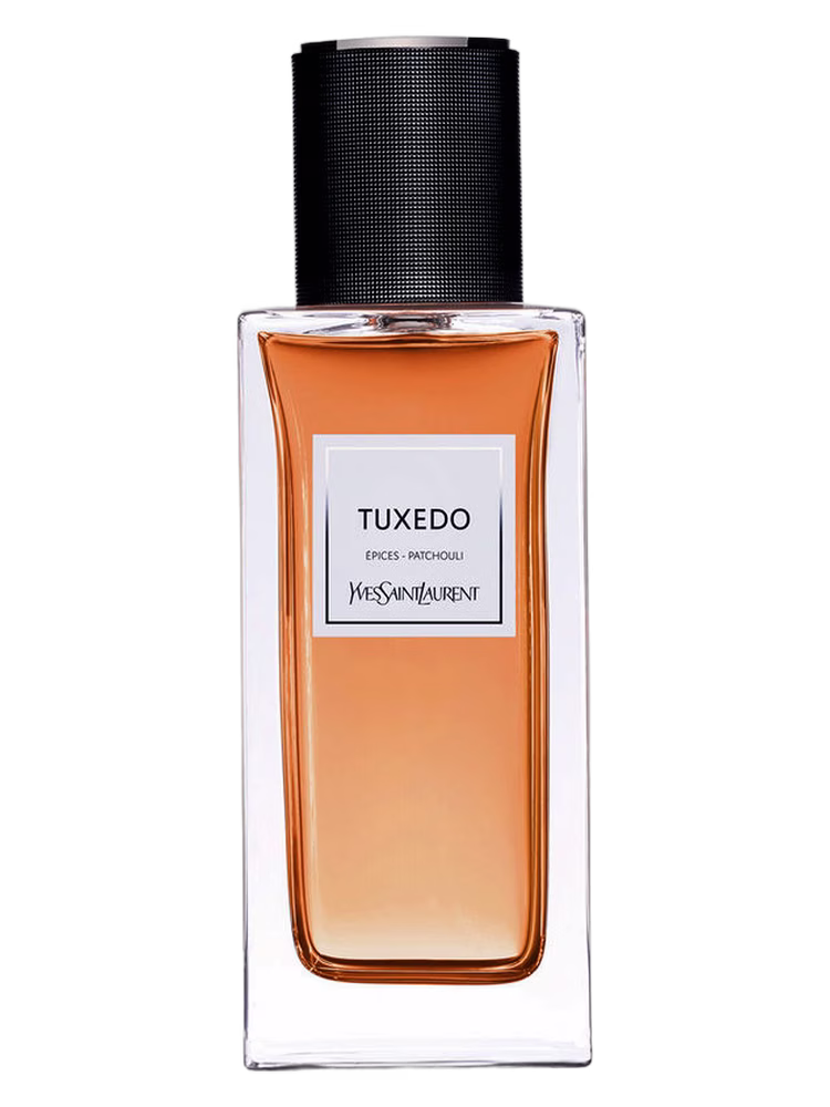 Tuxedo Yves Saint Laurent parfümden esinlenilmiştir